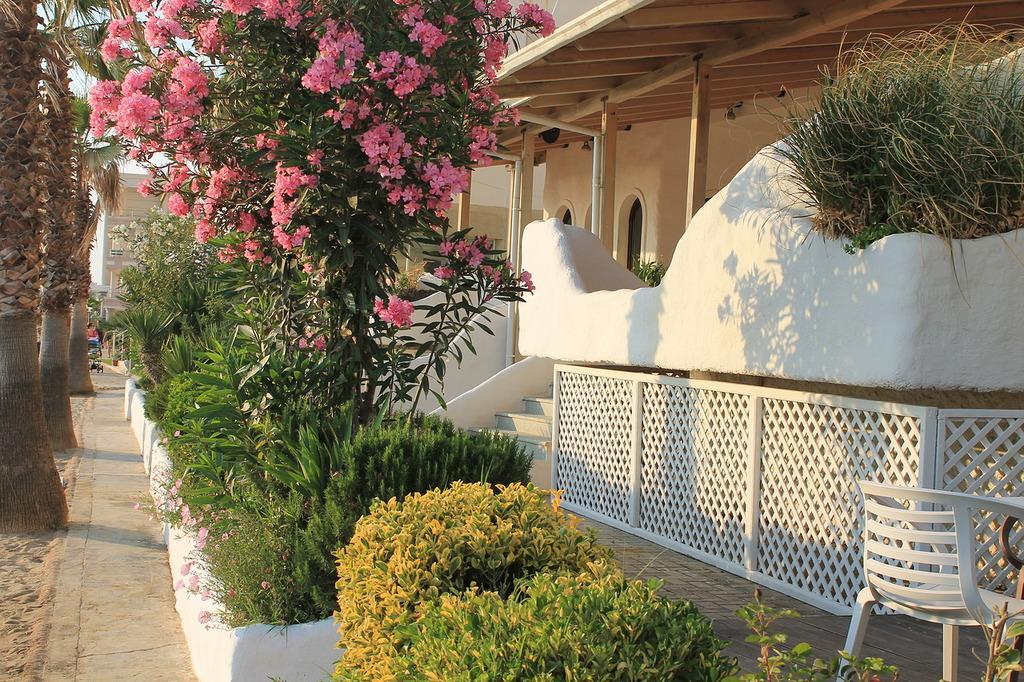 Aldom Apartments Durrës Extérieur photo