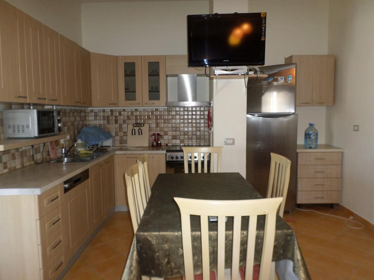 Aldom Apartments Durrës Extérieur photo
